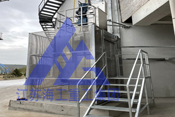 烟囱工业电梯-CEMS升降机-齿轮齿条升降梯〓靖远生产厂家制造厂商