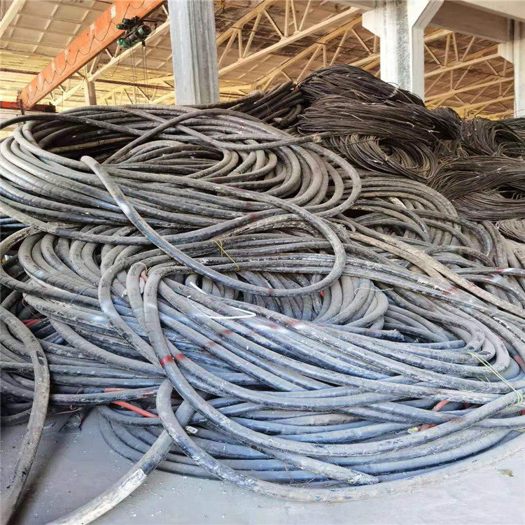 内蒙古呼伦贝尔回收废电缆/回收废电缆铜芯电缆回收/