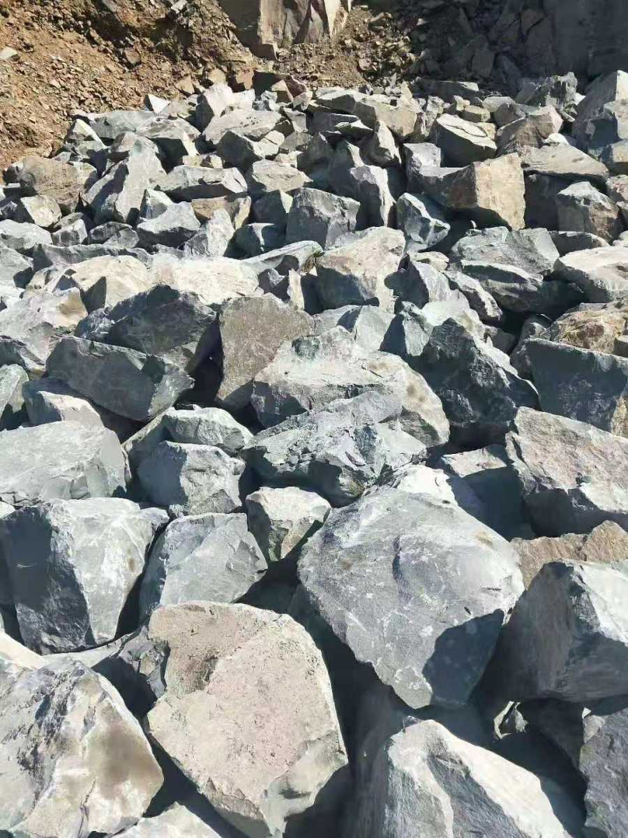 玄武岩碎石扬中多少钱一立方米展飞石材